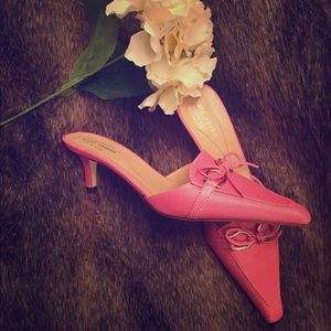 ♠️ Kate Spade ♠️ Pink Lizard Print Leather Mules